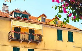 Perla Nera Guesthouse